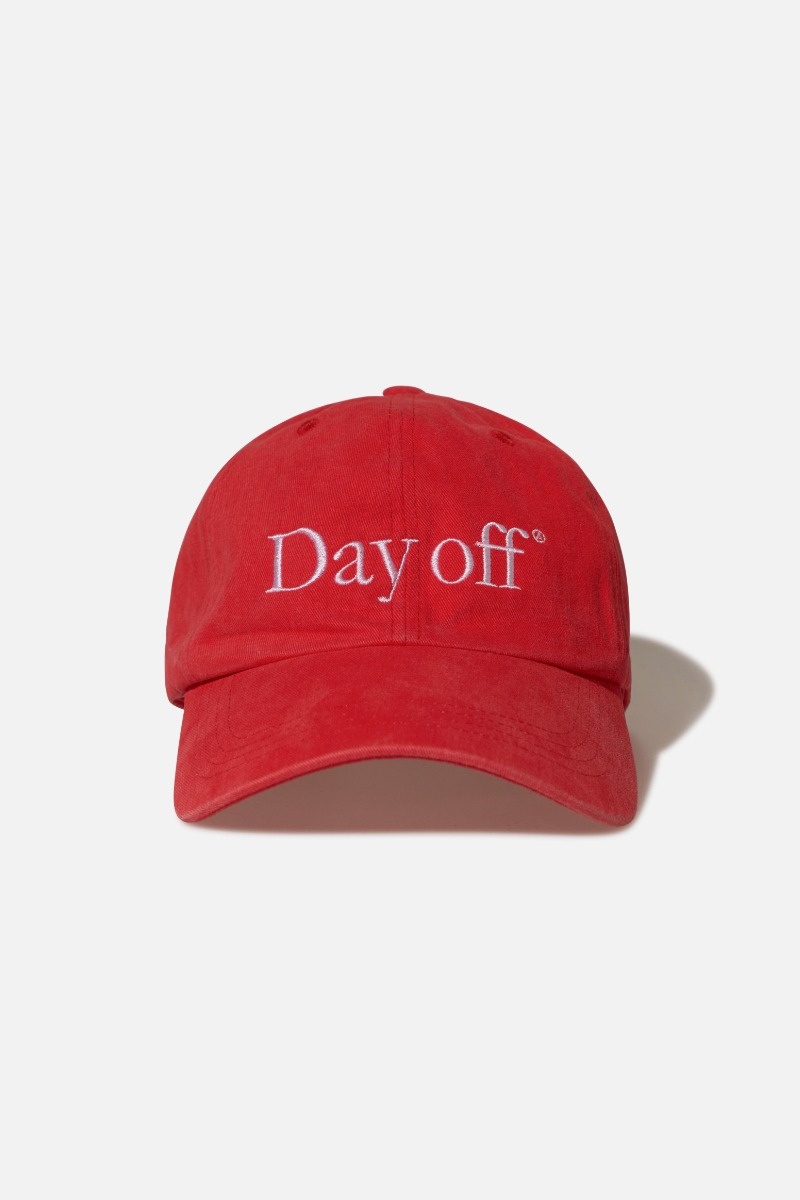 DAY OFF CAP-RED